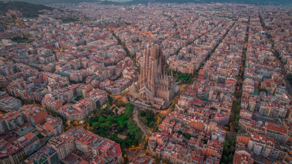 How to skip the line at Sagrada Familia