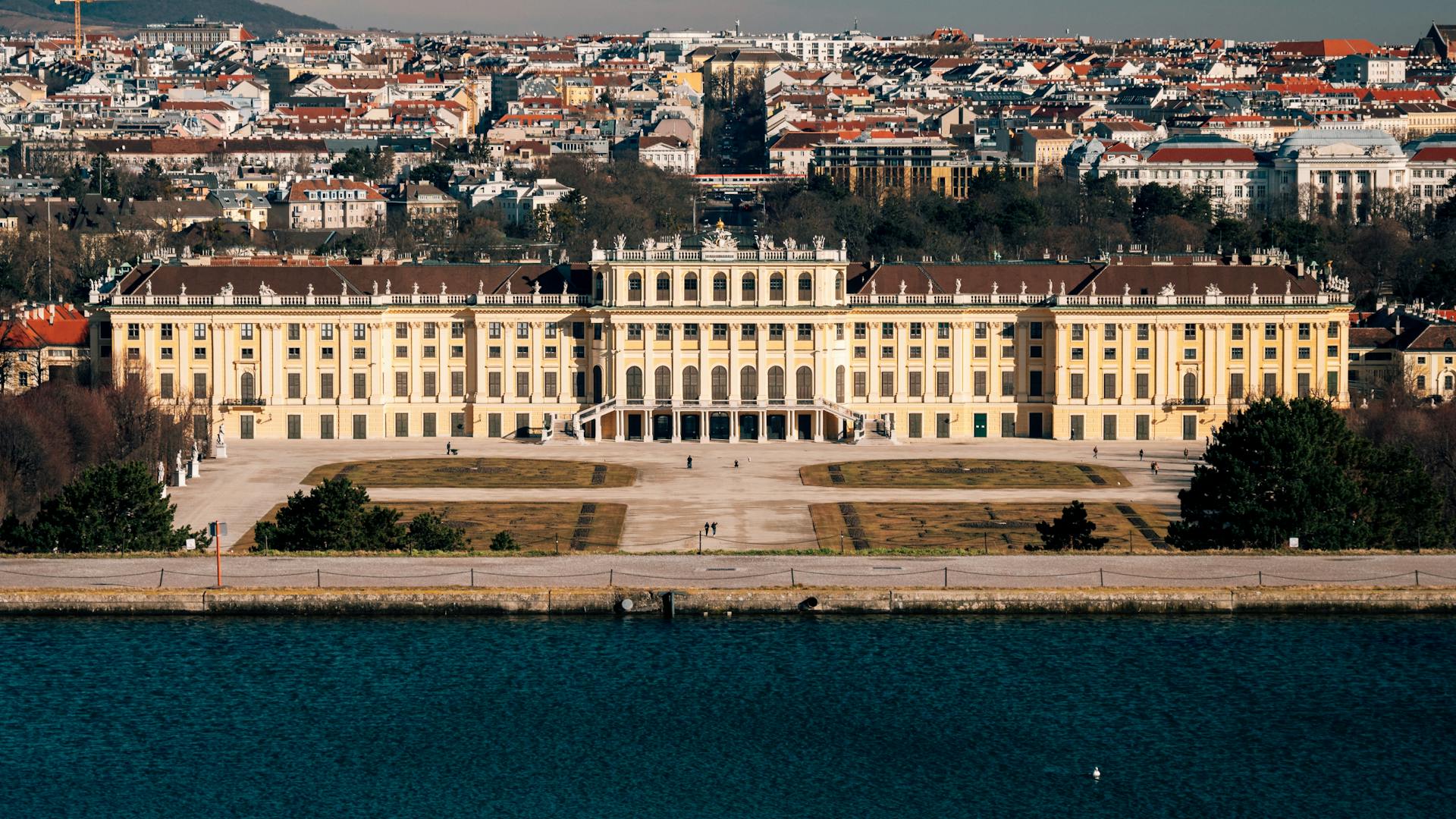 Skip the line tickets Vienna — Schönbrunn Palace