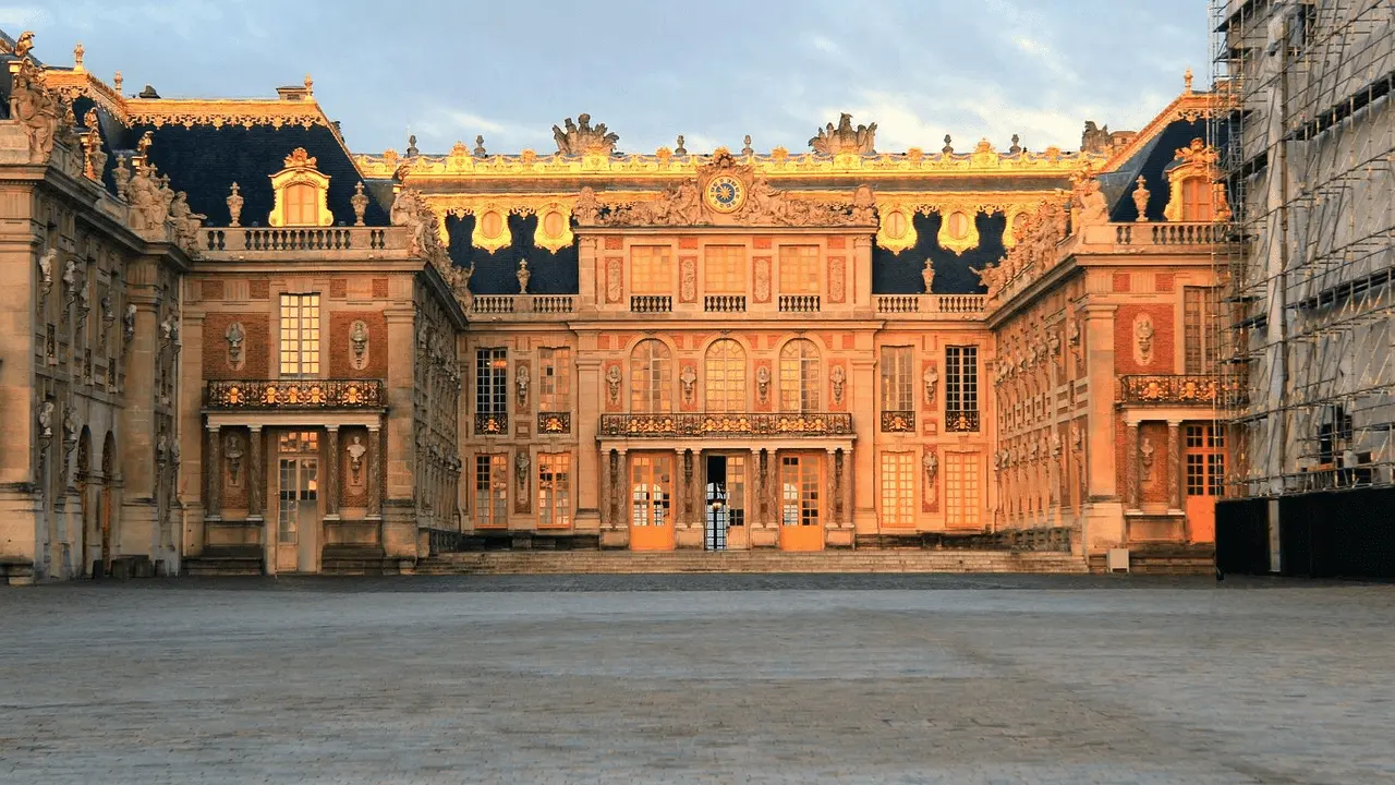 versailles-priority-access